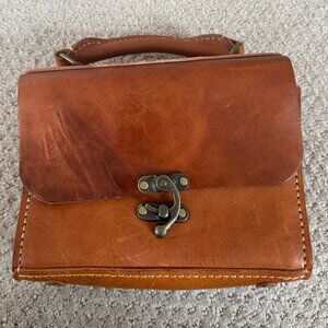 Vegetable-tanned Leather Top-handle Satchel with latch closure